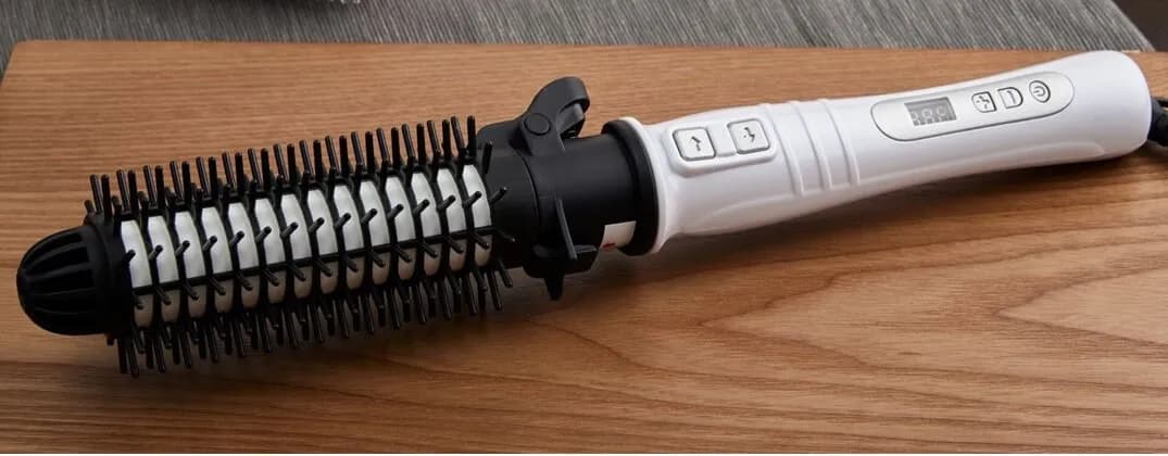 Ranking najlepszych lokówko-suszarek do krótkich włosów, które warto mieć